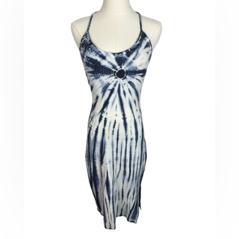 Chaser Blue and White Tie-Dye Top Size S